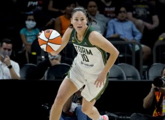 UConn great, WNBA star Sue Bird honored by Anti-Defamation League – Greenwich Time