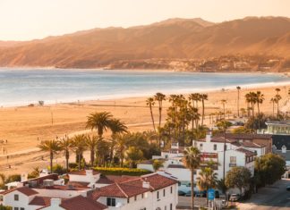 10 Wheelchair Accessible Beaches in the U.S., From Florida to Hawaii – Condé Nast Traveler