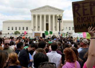 Abortion ruling imperils gay marriage, other freedoms, liberal justices say – Reuters.com