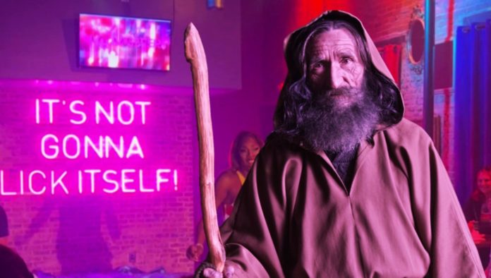 After Visiting 2022, Time-Traveling Noah Decides To Go Back And Sink The Ark - The Babylon Bee