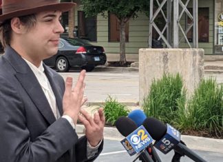Founder of Fox Valley gay rights group worried Supreme Court will now take aim at same-sex marriage – Kane County Chronicle