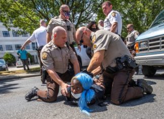 Gaston County Museum pulls gay Pride photo – Q City Metro – Qcity metro