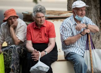Letter: Negativity towards the elderly has hardly changed in a decade – Financial Times
