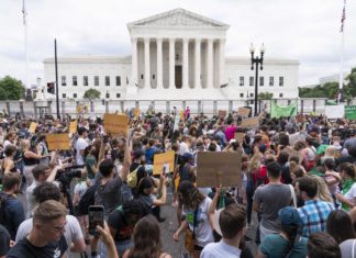 Looking backward: The Supreme Court turns to history books to redefine rights on abortion, guns – San Francisco Chronicle