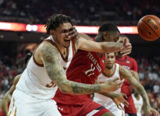 No. 11 Texas Tech holds off No. 20 Texas – Houston Chronicle