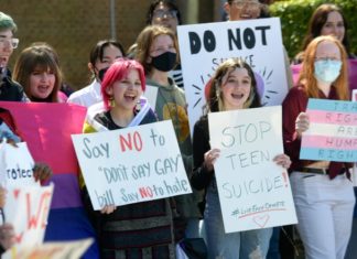 ‘No one felt safe’: Florida schools, students feel effects of so-called ‘Don’t Say Gay’ law – Tallahassee Democrat
