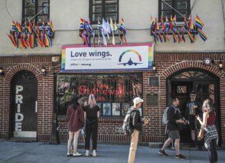 Pride Parade: Map, route, getting there details and more – Chicago Tribune