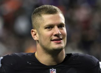 Raiders News: Carl Nassib pledges $100k for LGBTQ mental health – Silver And Black Pride