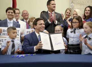 What happens if Disney loses its self-rule powers in Florida – Los Angeles Times