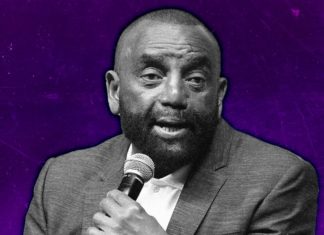 Allegations of Manosphere Pastor’s Gay Past Roil Macho Men – The Daily Beast