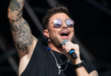 Blue’s Duncan James confronted by fan who claimed he got her pregnant – Metro.co.uk