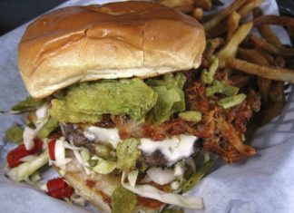 Cafe at heart of San Antonio’s ‘gay strip’ still kickin at 73 – mySA