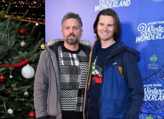 First gay Married At First Sight UK couple to march at Pride in London – Yahoo News