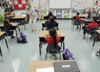 Florida Gov. DeSantis is doing battle against “woke” public schools – South Carolina Public Radio