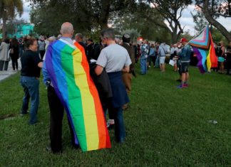Florida lawmakers pass “Don’t Say Gay” bill – Axios