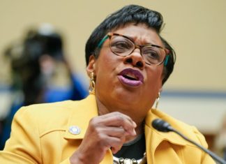 Head of national teachers union blasts ‘radicalized Supreme Court’ – Business Insider