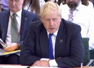 Tory MP ‘who asked alleged Pincher victim if he was gay’ made a minister – Yahoo Eurosport UK