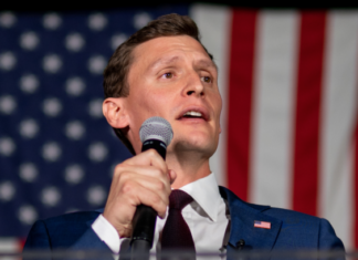 Anti-LGBTQ Senate candidate Blake Masters’ attempt to ‘own the libs’ backfires spectacularly – Queerty