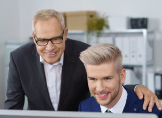 Are age gaps in gay relationships hot or fraught? Guys say… – Queerty