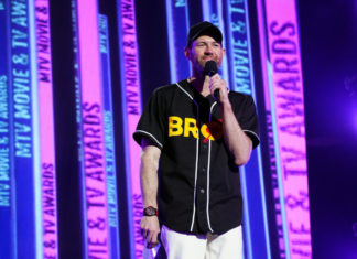 Billy Eichner wouldn’t have done Bros if it wasn’t ‘authentic’ – Metro.co.uk