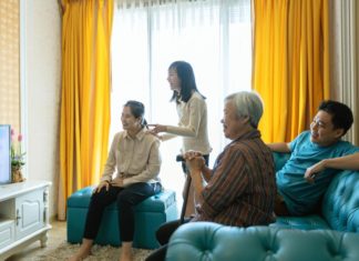 Dementia Risk in Seniors Varies With Type of Sedentary Behavior – HealthDay News