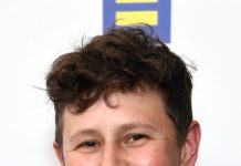 Disney heir and science teacher comes out as transgender man – Daily Mail