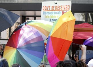 Florida’s ‘Don’t Say Gay’ law fuels anti-LGBTQ hate online – The Associated Press
