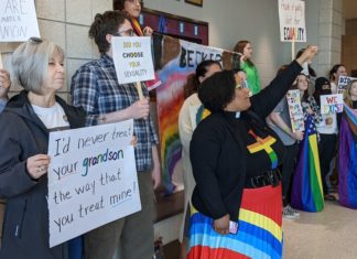 Free speech under fire in school censorship battles – Star Tribune