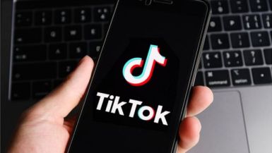 Gay Catholic School Teacher Resigns After Students Forcibly Out Him on TikTok - New Ways Ministry