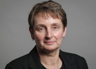Gay MP refuses to give in to homophobia after suffering ‘unacceptable’ abuse – PinkNews
