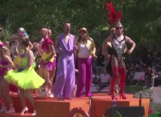 Gay Pride returns to Amsterdam’s canals – Yahoo! Voices