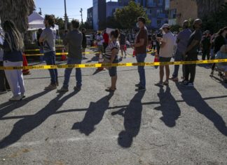 Hundreds receive monkeypox vaccine at L.A. clinic – Los Angeles Times
