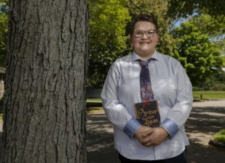 ‘Love is love’: Wausau author Eli Pritzl writes the gay fantasy novel they’ve always wanted to read – Wausau Daily Herald