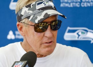 Pre-Snap Reads 8/8: Pete Carroll talks quarterback battle – Field Gulls