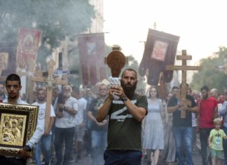 Protesters march in Belgrade against planned gay Pride event – Reuters