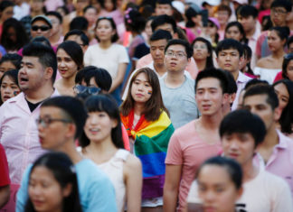 Singapore, Vietnam ease anti-gay laws; Indonesia urged to look other way – Bangkok Post