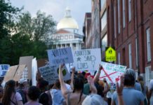 Studios Like Netflix and Disney Ignore Showrunners’ Specific Requests for Abortion Protocols – IndieWire