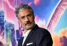 Taika Waititi comes under fire for resurfaced anti-trans tweets – Daily Mail