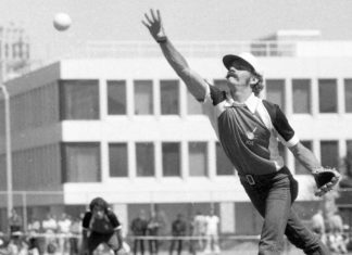 A 1970s gay bar softball team took on the SFPD. The game was epic – San Francisco Chronicle