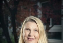 Anti-Gay Michigan Parent Files Police Report (Yes, Really) Over Pro-LGBTQ+ Book Found in High School Library – pride source.com