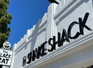 Black Cat Tavern: Why Is the Monument of a Historic LA Gay Bar Covered in Shake Shack Signs? – Them
