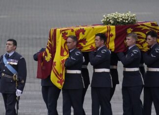 British Airways cancels flights during Queen’s coffin procession – Manchester Evening News