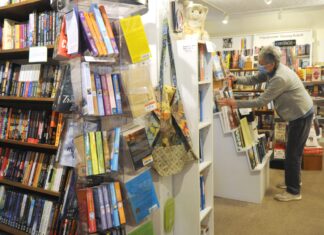 Cape Cod authors and books: Ghosts, politics, murder, romance – Cape Cod Times