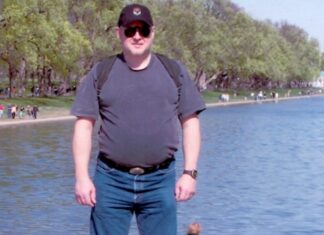 Co-founder of D.C. LGBTQ Adventuring group Warren Potas dies at 73 – Washington Blade