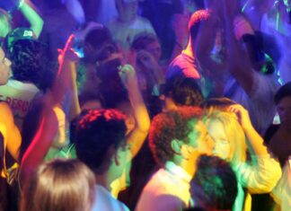 Conflicting accounts of gay kiss in Limassol club – Cyprus Mail