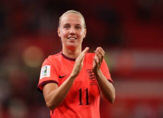England footballer Beth Mead explains why she never came out as gay – PinkNews