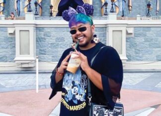 For ‘Disney Gays,’ Loving the Mouse House Is Complicated – Yahoo News