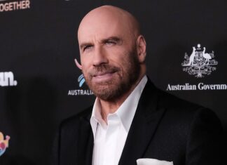 Former top Scientology official claims John Travolta is gay – Marca