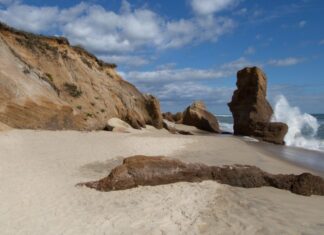 How To Fall In Love With Martha’s Vineyard This Autumn – TheTravel
