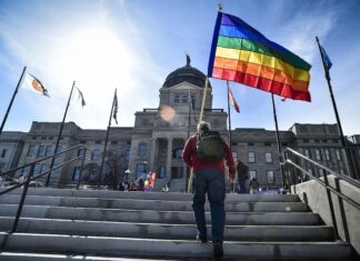 Montana adopts permanent block on birth certificate changes – The Associated Press – en Español